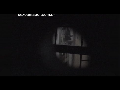 ❤️ Lourinho é filmado secretamente por um voyeur de bairro escondido atrás de tijolos ocos ️❌ Sexo de qualidade em nós pt.it-com.top